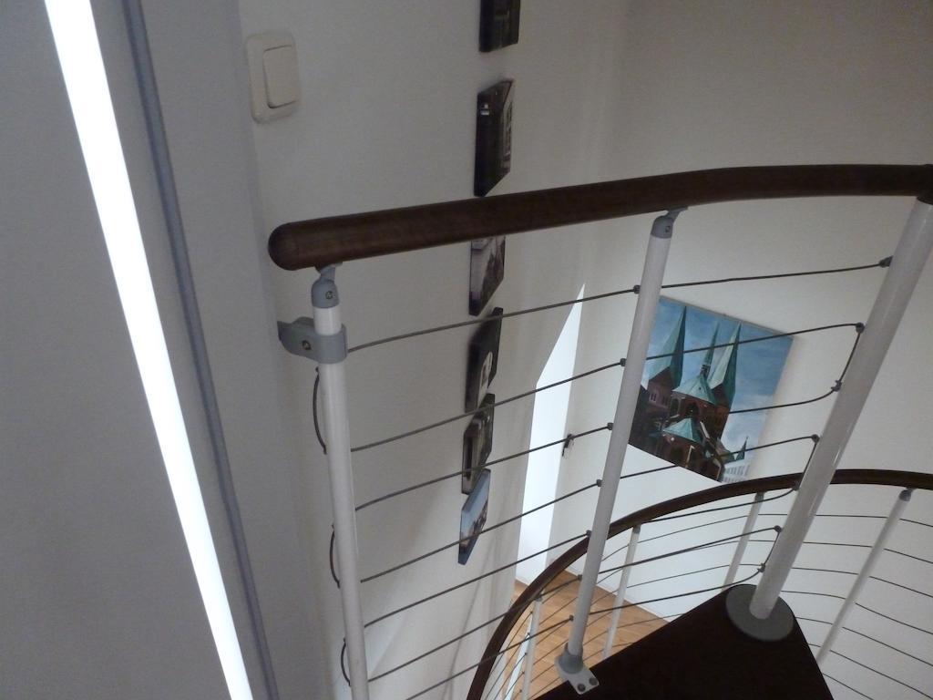 Likedeeler Am Stadthafen Lubeck Phòng bức ảnh